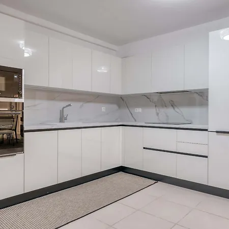 Voula Luxury Modern Living 1 Bd Apt With Garden * Athens